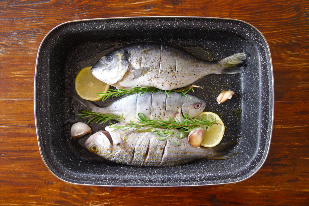 The 6 best fish to eat, according to dietitians – Mujibo.com